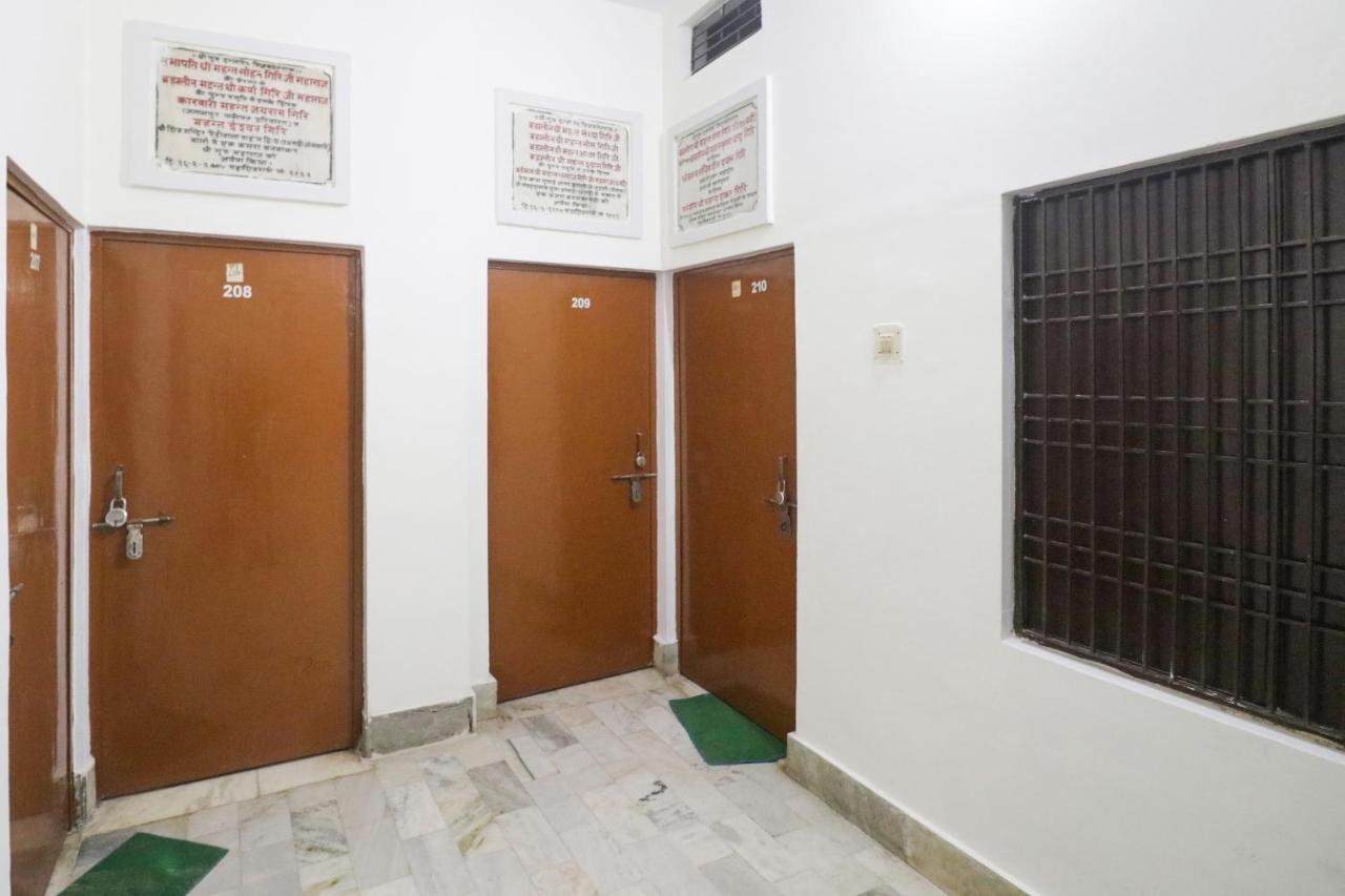 Oyo 28706 The Bliss Residency Hotel Noida Exterior photo